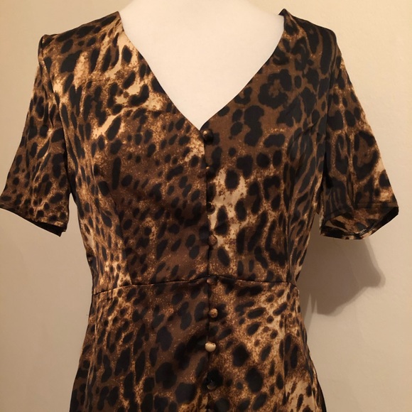 NWT Nasty Gal Leopard Print Button Front Dress - Picture 4 of 16